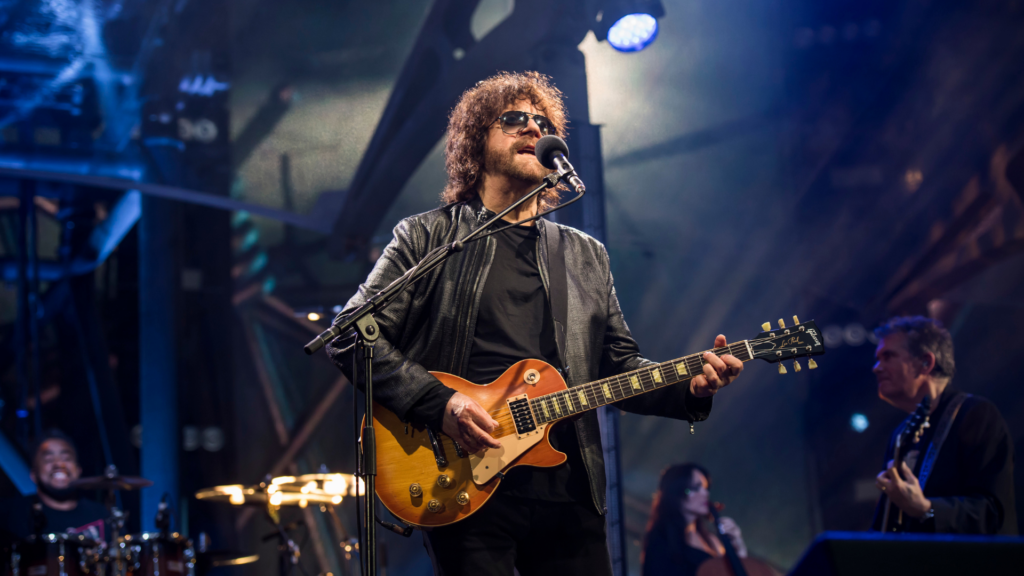 Jeff Lynne’s ELO